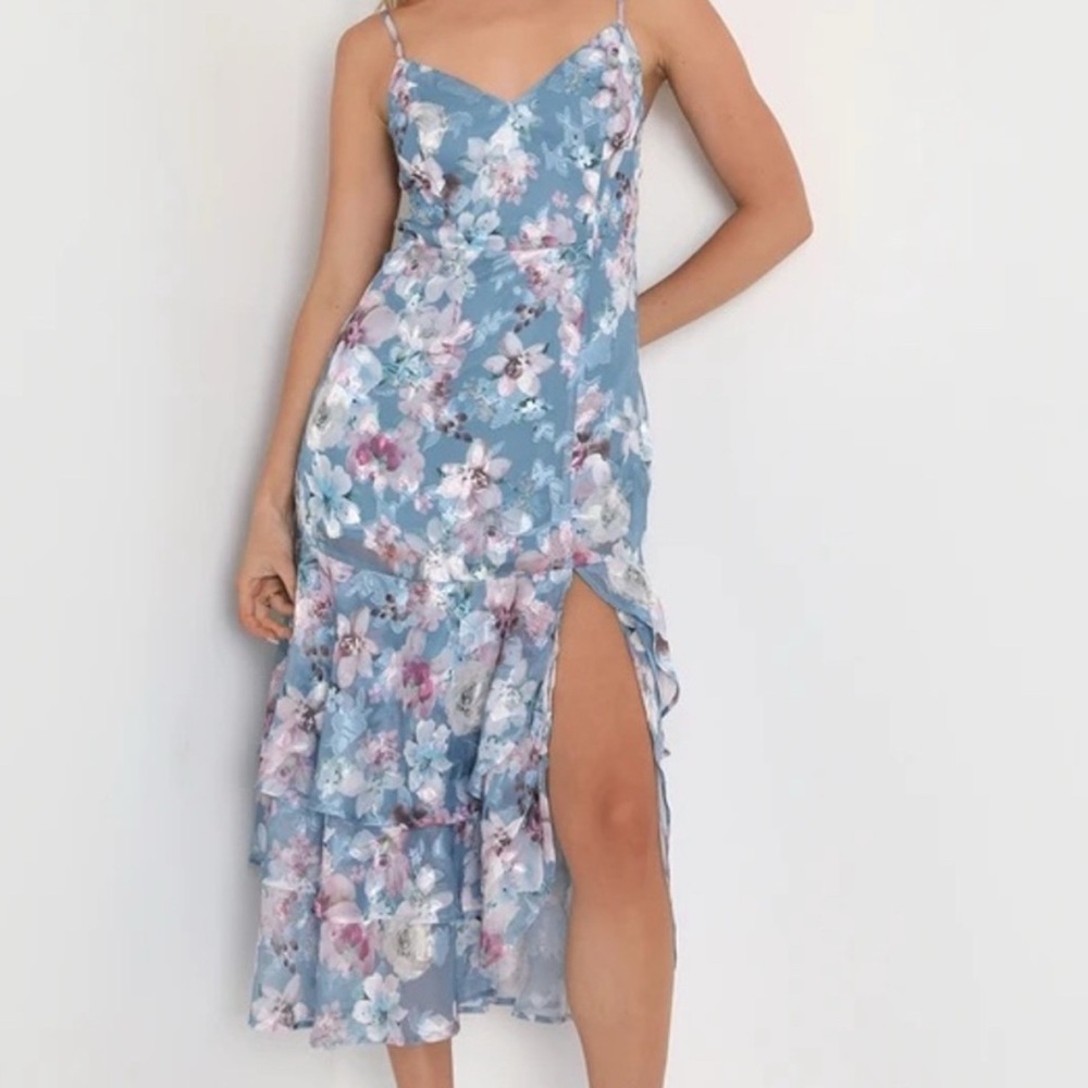 Lulu's Blue Floral Midi Dress